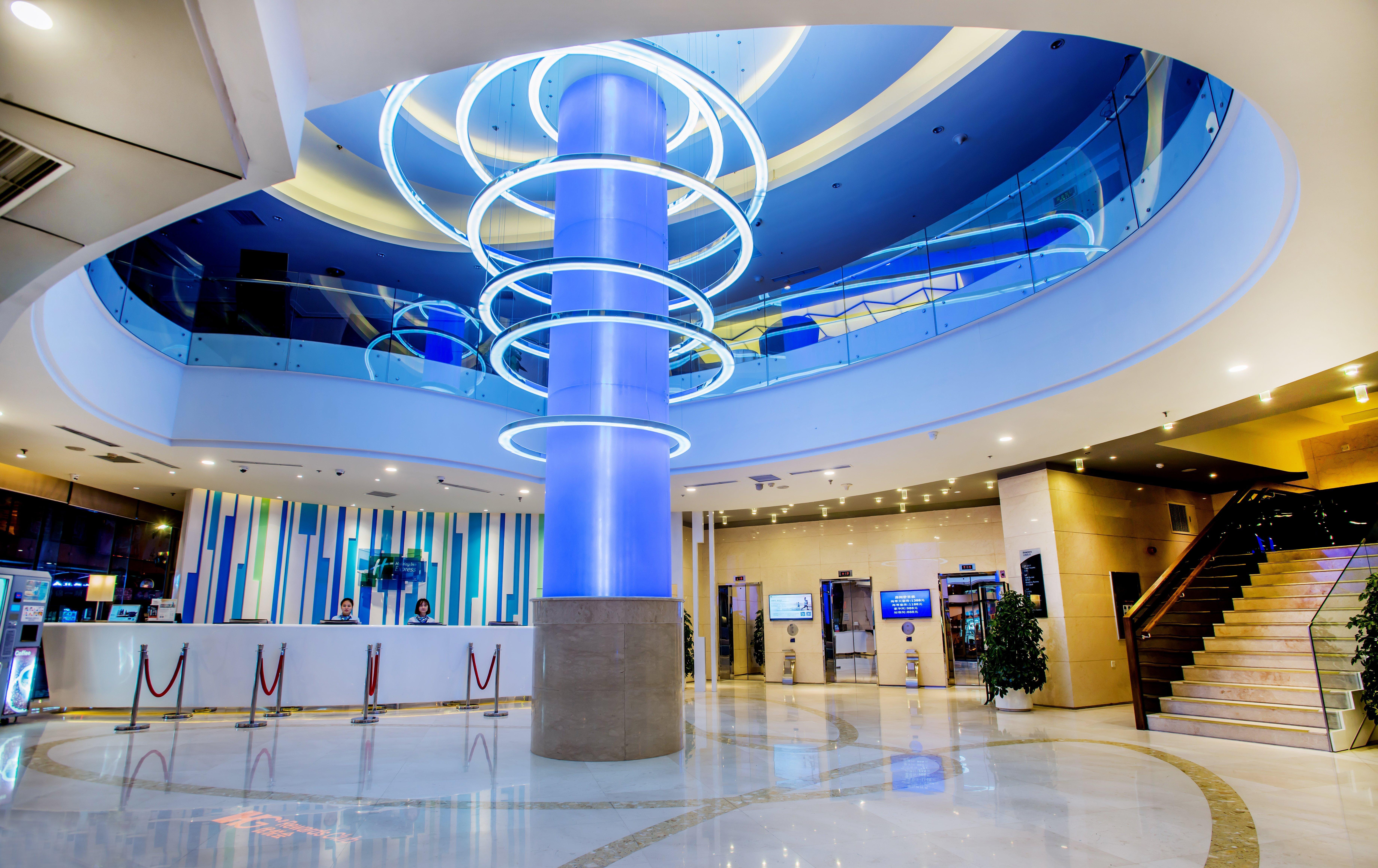 Holiday Inn Express City Centre Dalian By Ihg Eksteriør bilde